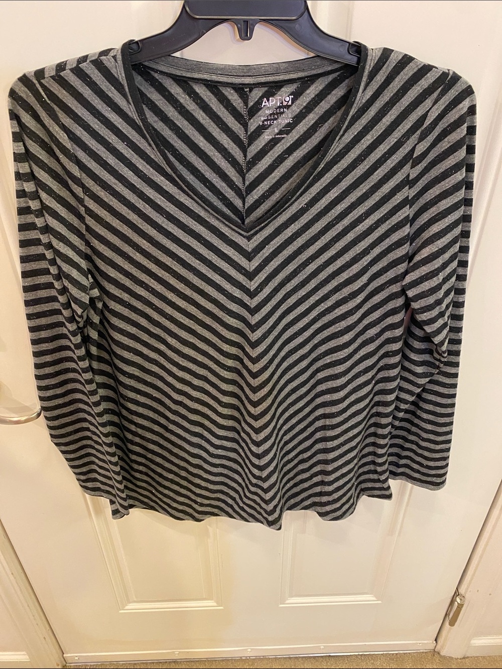 Apt. 9 Black and Gray Striped V-Neck Long Sleeve Top